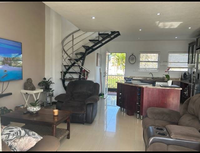 2 BEDROOM APARTMENT FOR SALE IN LA LUCIA